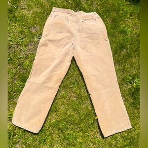 Women’s Vintage Tan Mom Corduroys